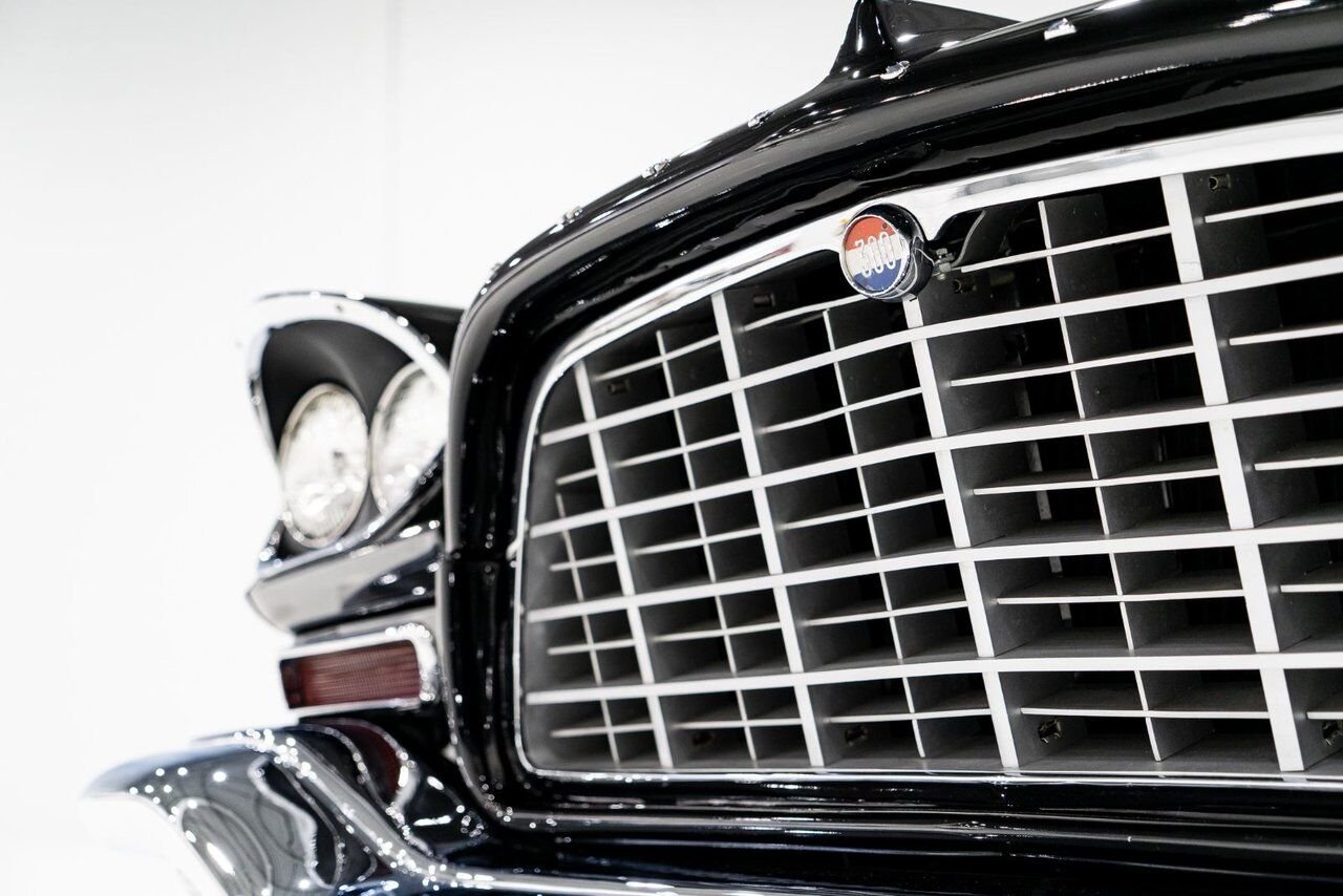 Chrysler 300C 1 of 474 convertibles produced **PRICE IN USD** 1957 Noir Montréal - photo #3