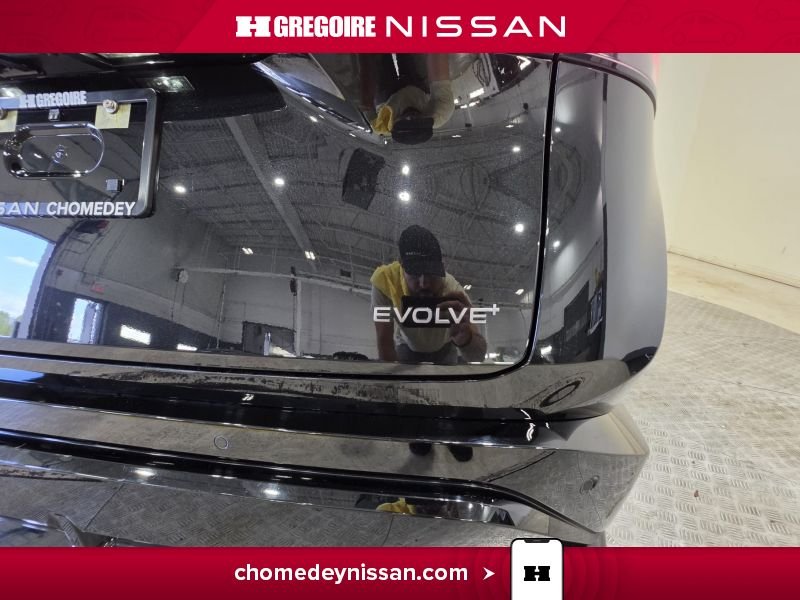 2023 Nissan Ariya Black Laval - photo #32