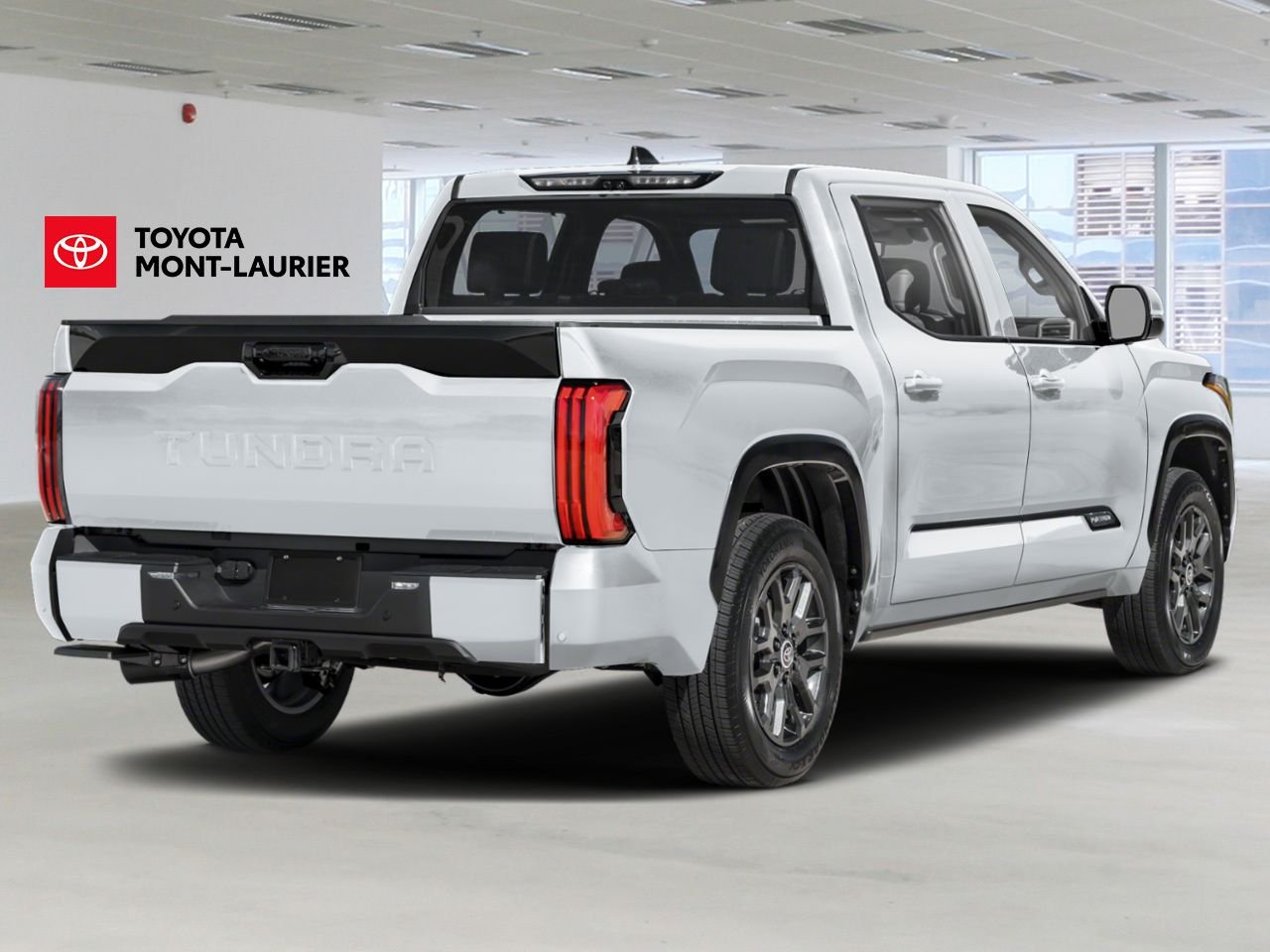 Toyota Tundra 2026 Frisson glacé nacré Mont-Laurier - photo #2