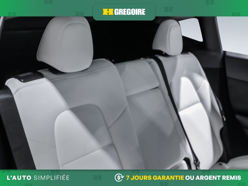 2023 Tesla Model Y Red Saint-Eustache - photo #23