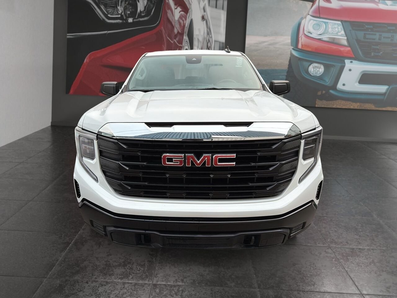 GMC Sierra 1500 Pro cabine multiplace 4RM 157 po 2026 BLANC SOMMET Saint-Hyacinthe - photo #1