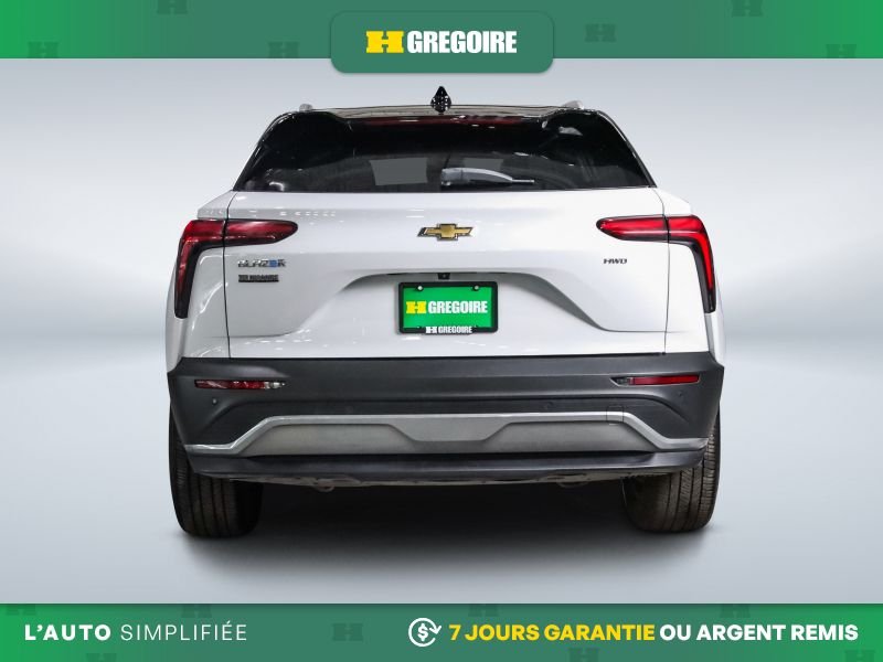 2025 Chevrolet Blazer White Blainville - photo #5