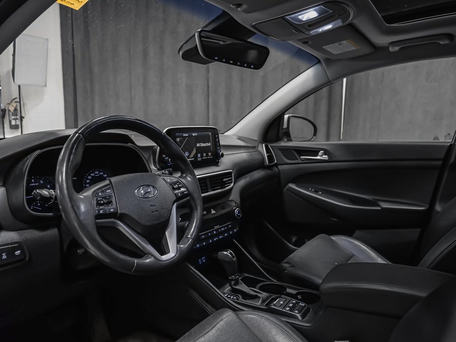 Hyundai Tucson ULTIMATE TOIT PANO SIÈGES CHAUFFANTS VENTILÉS NAV 2021 ARGENT TYPHOON