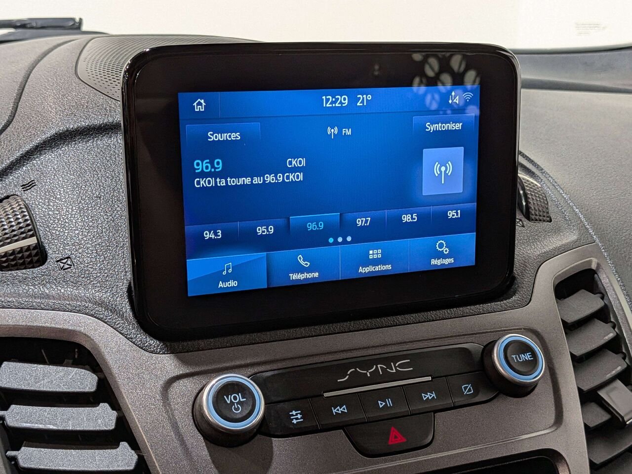 2020 Ford Transit Connect Van XLT w/Dual Sliding Doors White Val-David - photo #27