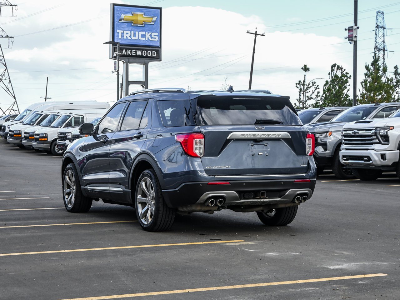 2020 Ford Explorer Platinum 4WD Blue Sherwood Park - photo #10