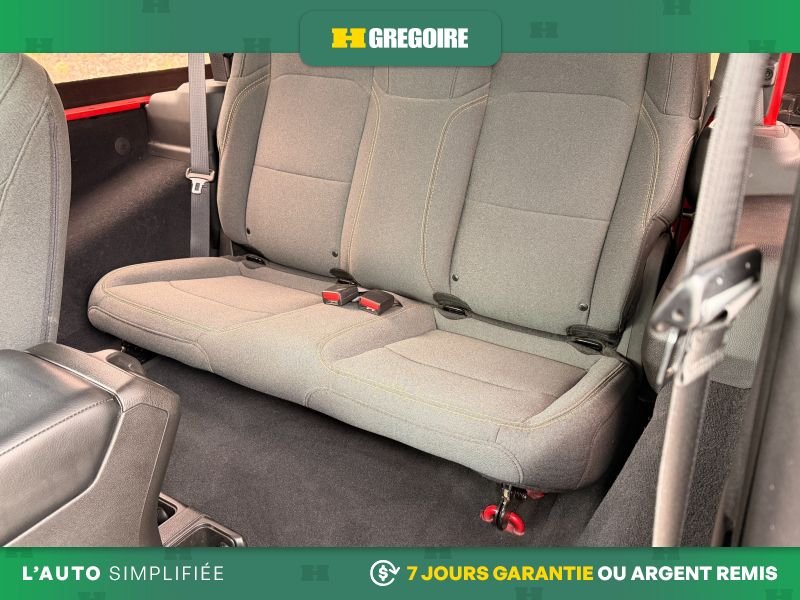 2024 Jeep Wrangler Red Saint-Eustache - photo #21