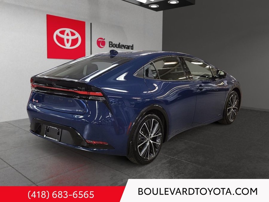 Toyota PRIUS XLE, AWD 2024 Bleu