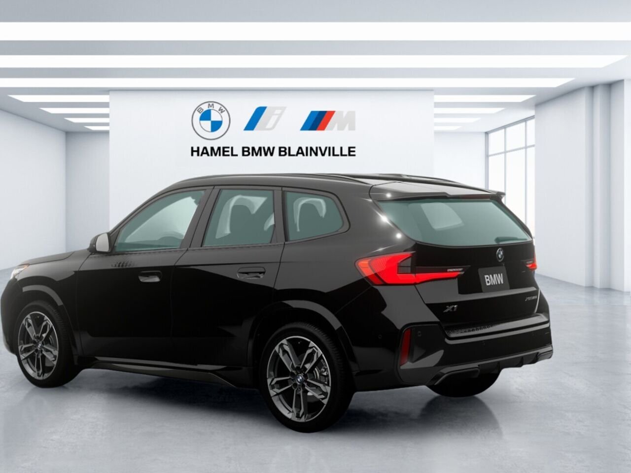 2026 BMW X1 xDrive28i Black Sapphire Metallic Blainville - photo #1