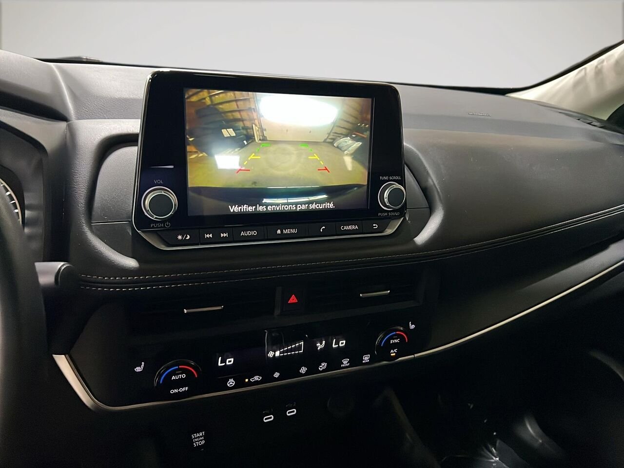 2024 Nissan Rogue S Black Québec - photo #34