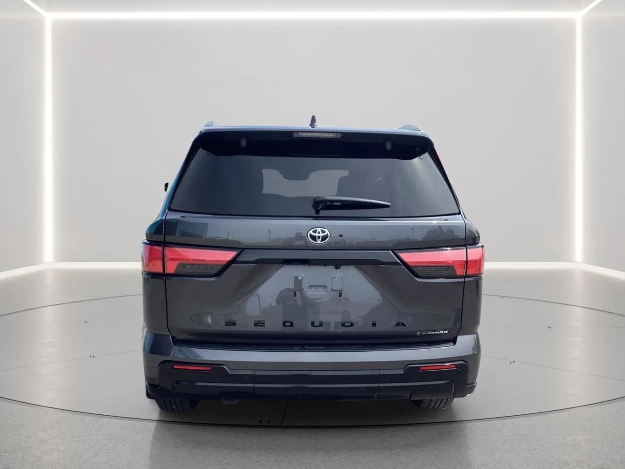 2025 Toyota Sequoia Grey Gatineau - photo #3