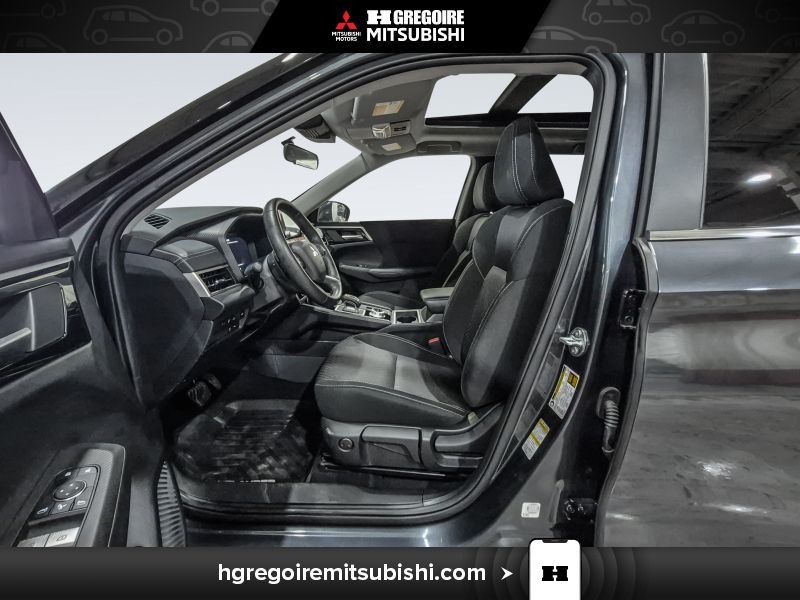 Mitsubishi Outlander PHEV 2025 Gris Blainville - photo #13
