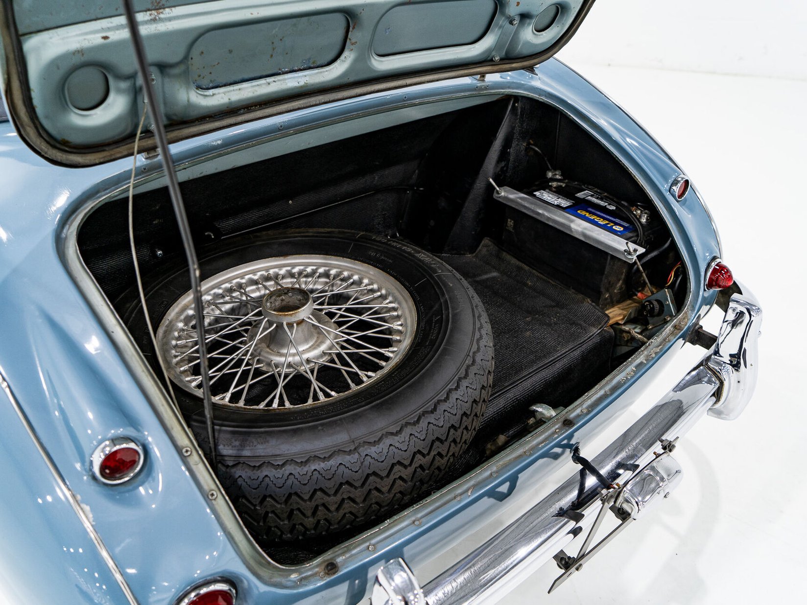Austin Healey 3000 Recent drivetrain complete rebuild **PRIX EN USD** 1960 Bleu Montréal - photo #84