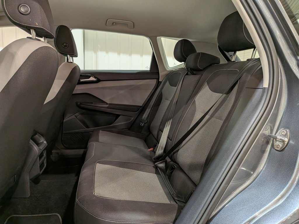 2024 Volkswagen Taos Trendline FWD Grey Val-David - photo #10