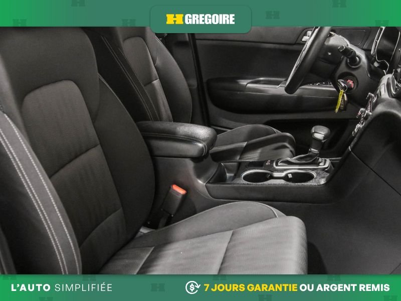 2020 Kia Sportage Grey Laval - photo #28