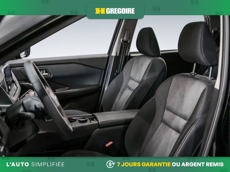 2025 Nissan Rogue Black Blainville - photo #8