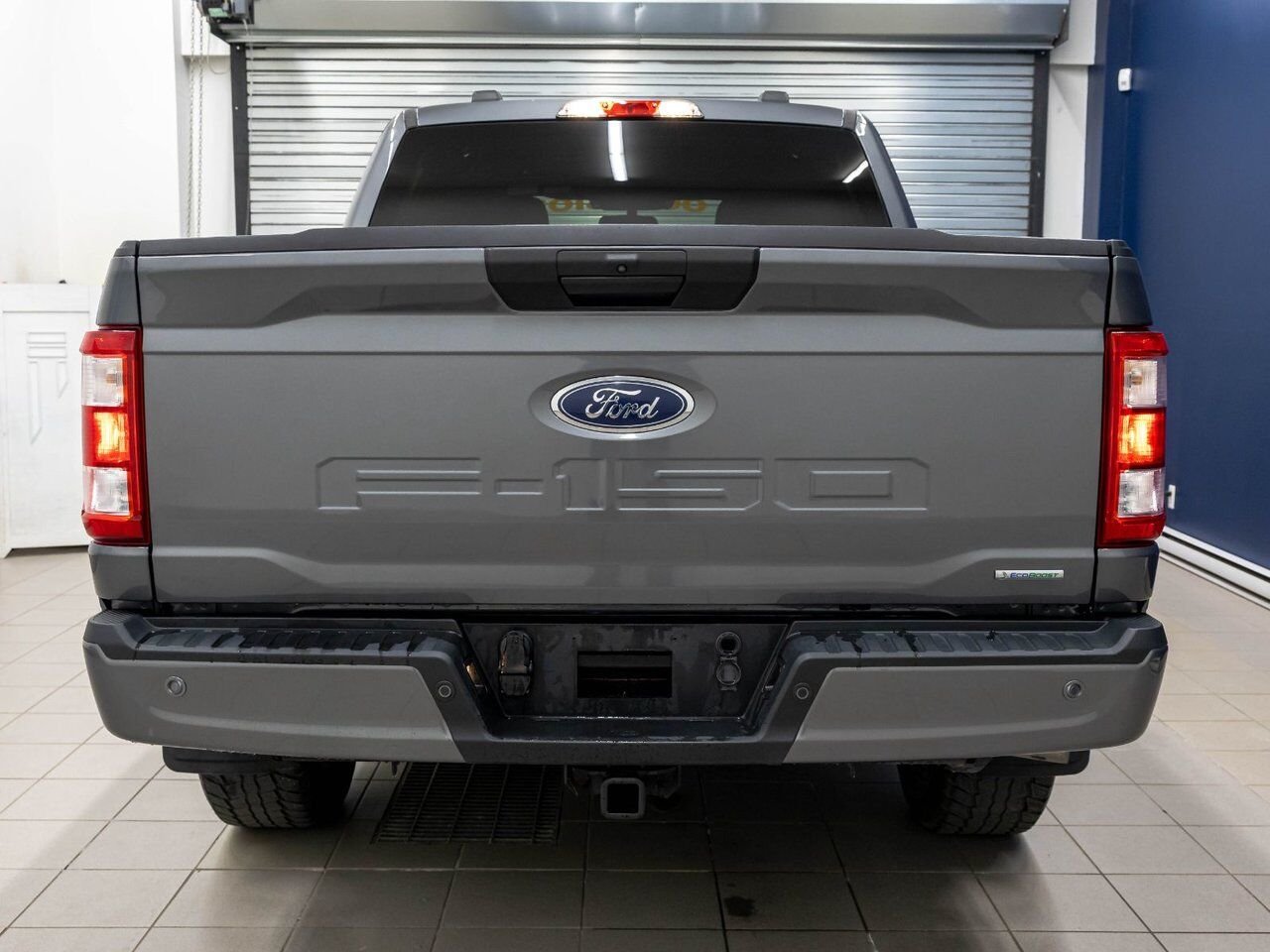 Ford F-150 XL STX CREW 4X4 *NAV* GR REMORQ CARPLAY 2023 Gris Saint-Jérôme - photo #7