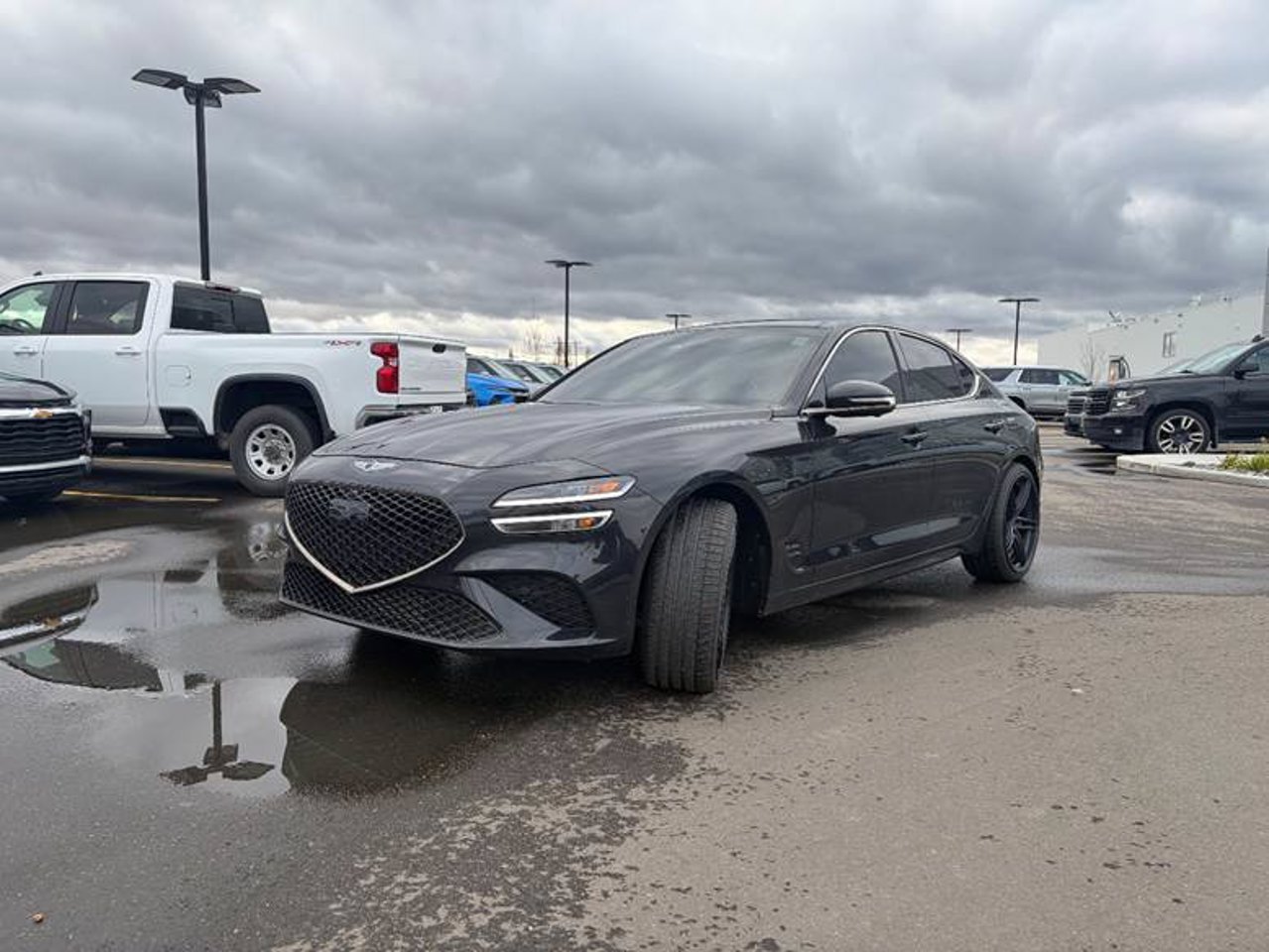 2023 Genesis G70 3.3T Sport AWD Vik Black Sherwood Park - photo #2