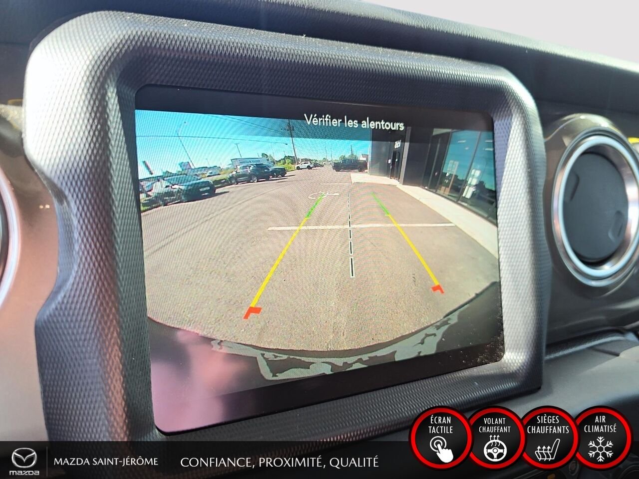 2023 Jeep Wrangler Yellow Saint-Jérôme - photo #17