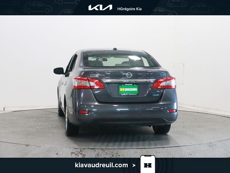 2015 Nissan Sentra Grey Blainville - photo #5