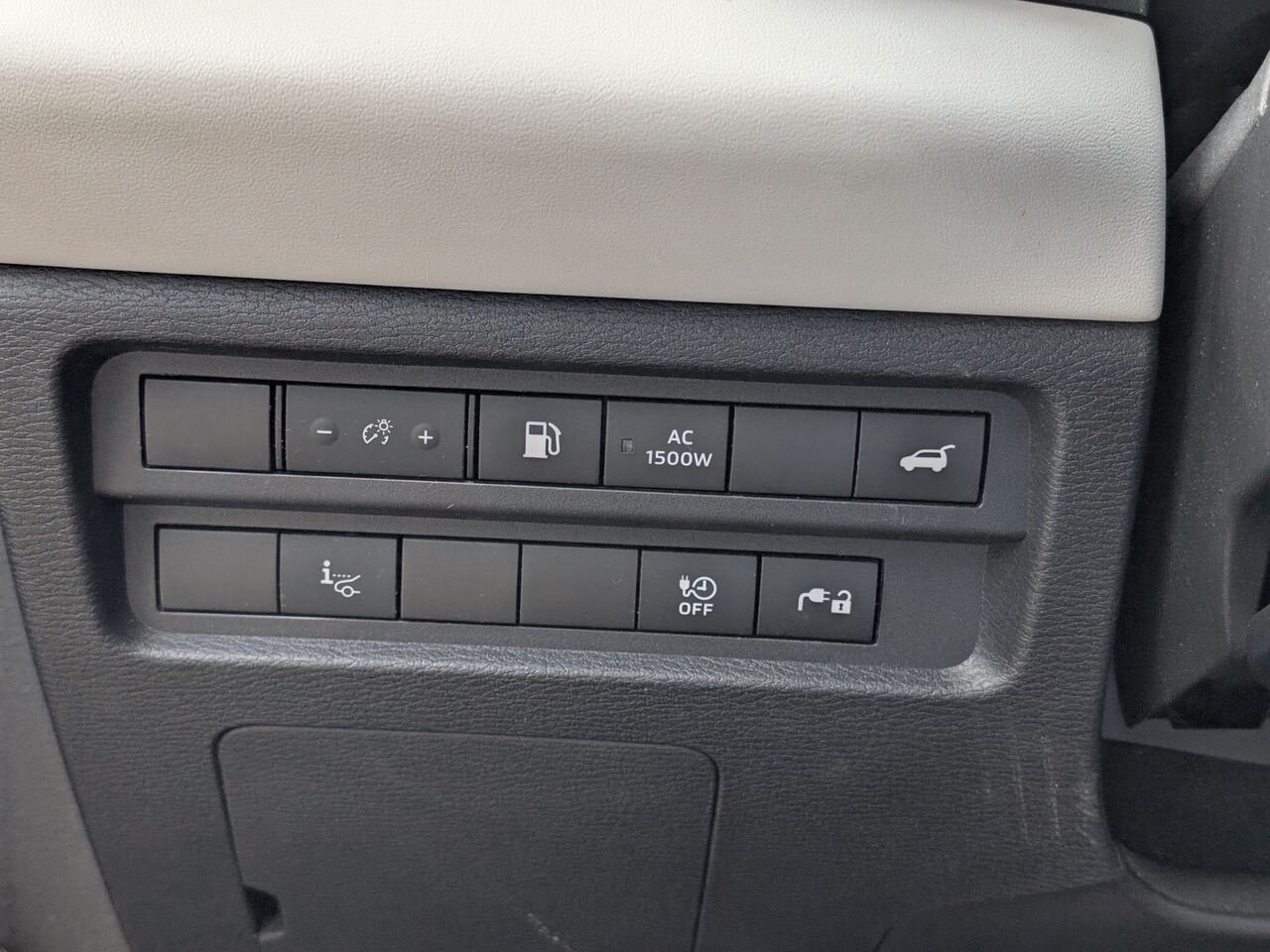 2023 Mitsubishi Outlander Plug-In Hybrid JA4T5VA97PZ617291 Black Sherbrooke - photo #12