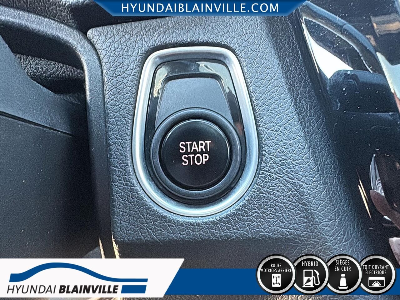 BMW Série 3 2018 Noir Blainville - photo #19