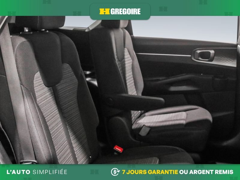 Kia Sorento 2022 Noir Saint-Eustache - photo #25