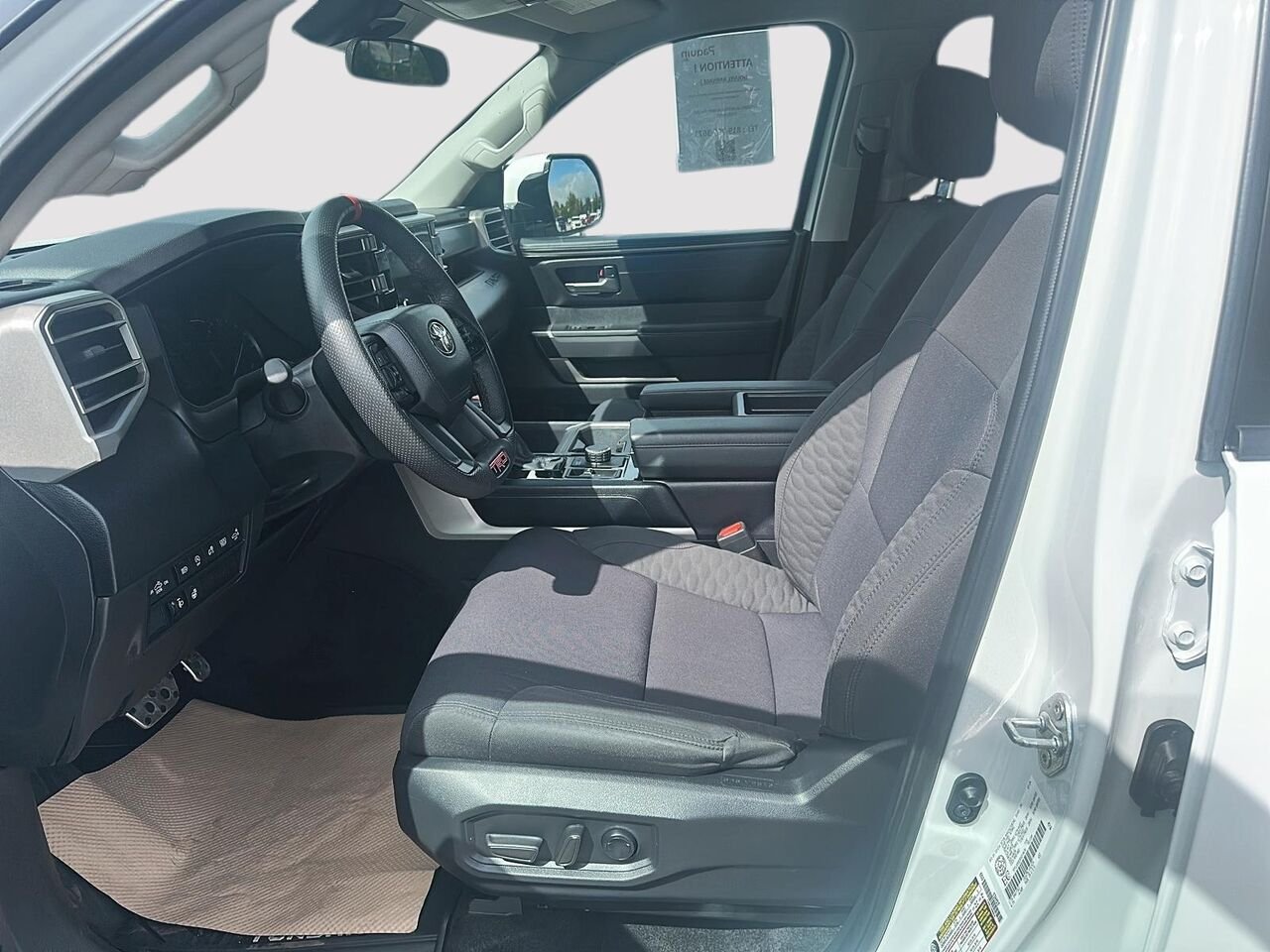 Toyota Tundra 2024 Blanc Rouyn-Noranda - photo #7