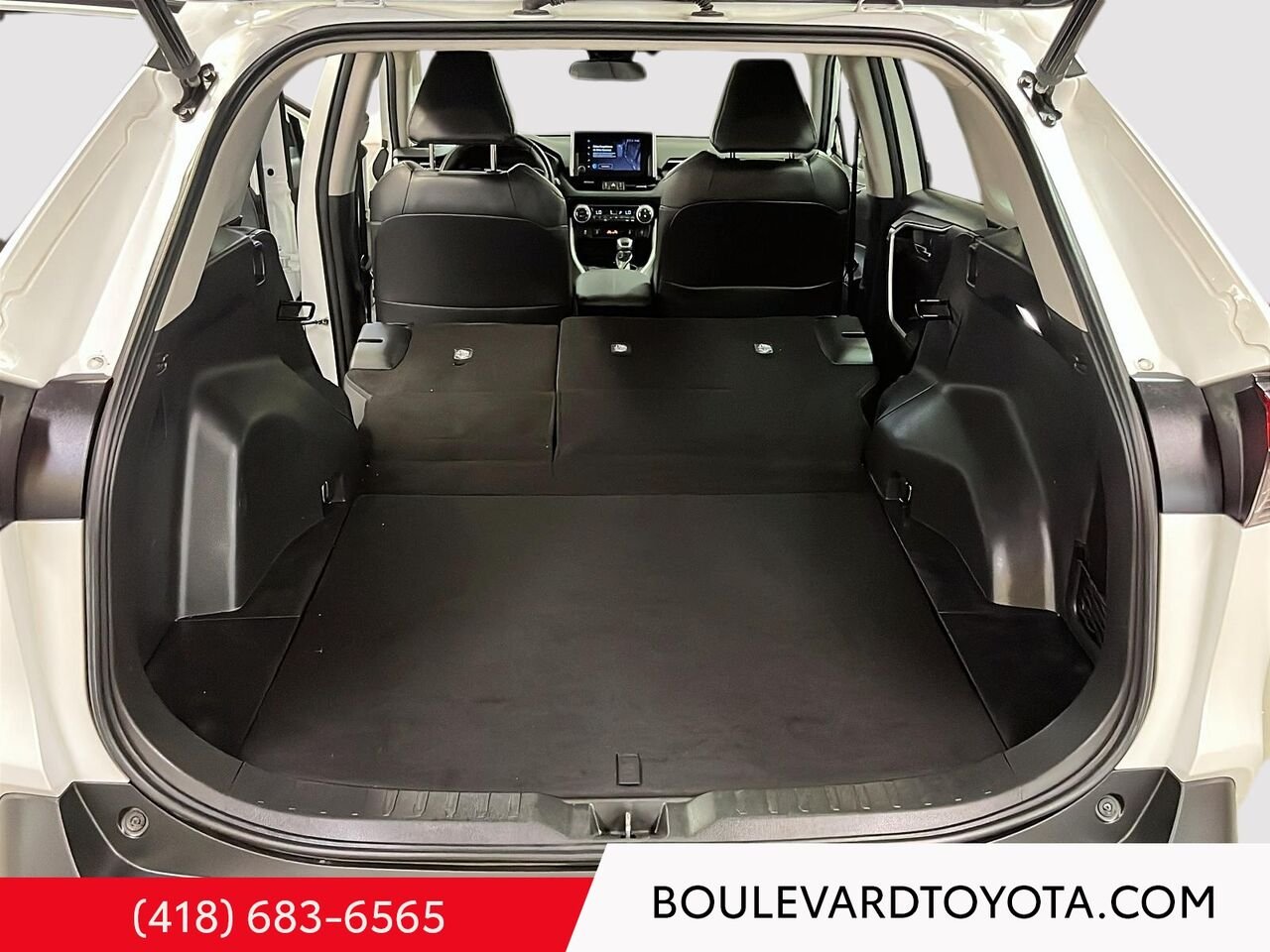 2023 Toyota RAV4 100200A-102 | XLE White Québec - photo #21