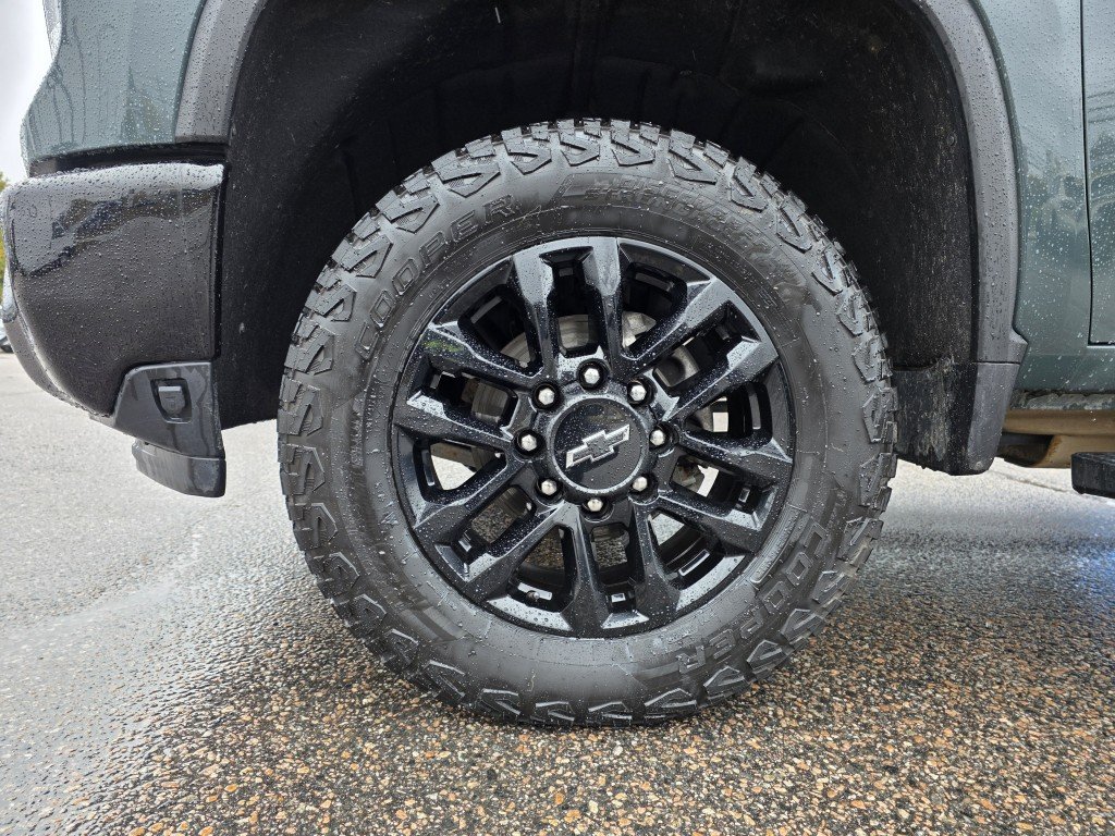 Chevrolet Silverado 2500HD LT TrailBoss 4X4 2025 Vert Mont-Laurier - photo #18