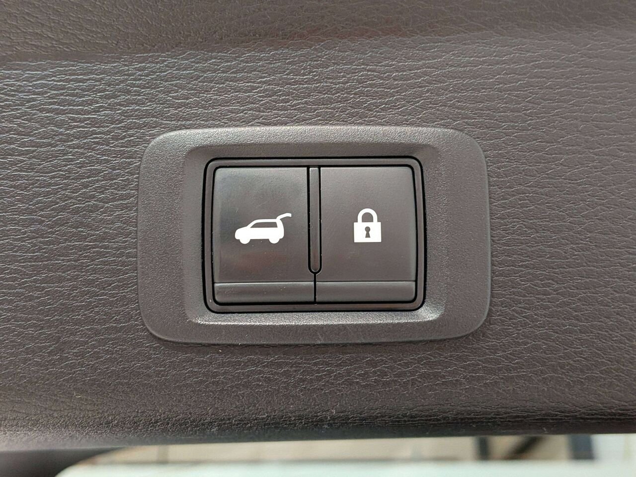Mitsubishi Outlander PHEV 2025 Blanc Val-David - photo #9