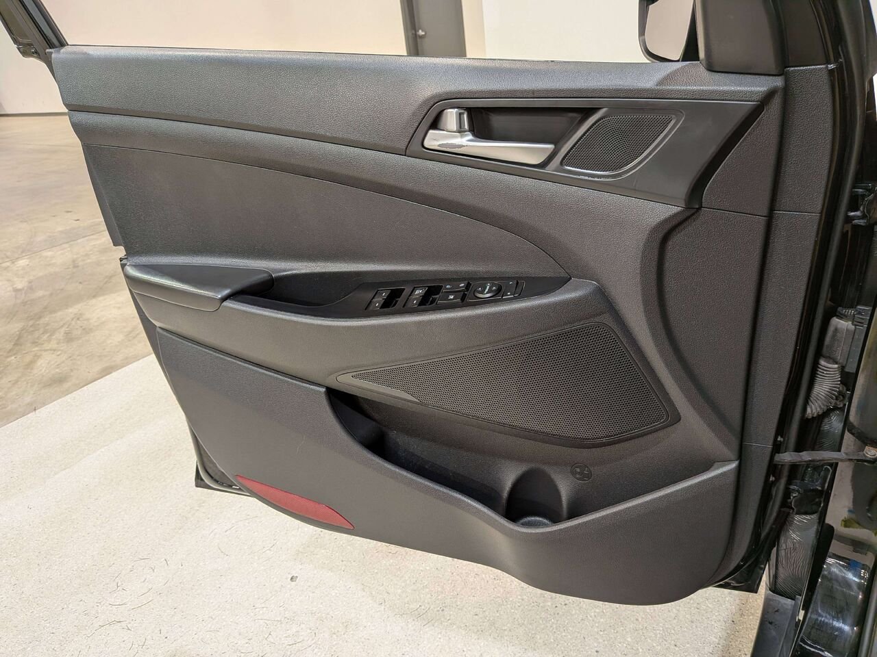 2019 Hyundai Tucson Essential AWD w/Safety Package Black Val-David - photo #31