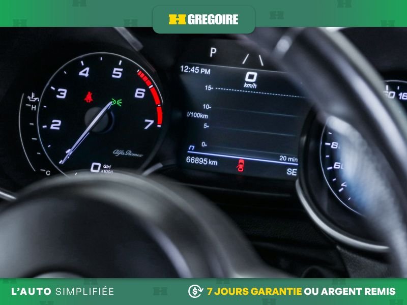 2023 Alfa Romeo Stelvio Black Saint-Eustache - photo #19