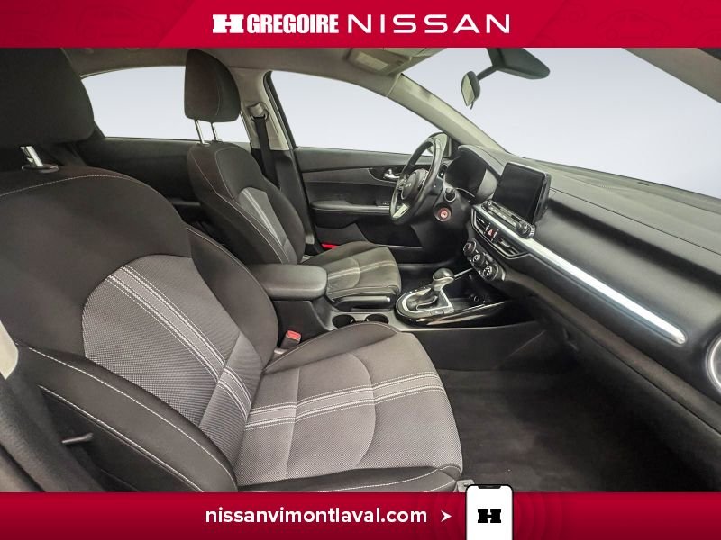 2023 Kia Forte Grey Saint-Eustache - photo #11
