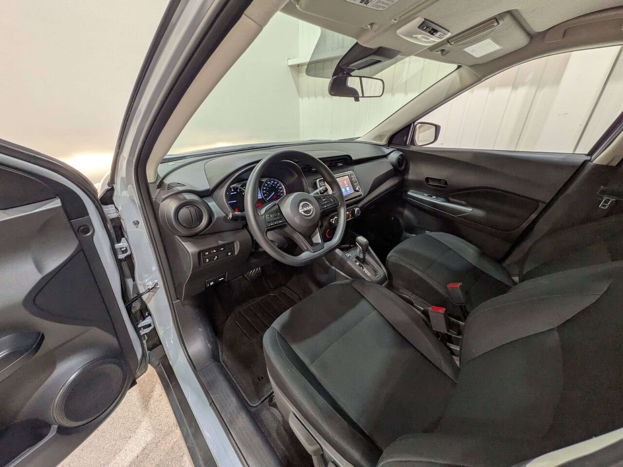 Nissan Kicks S FWD 2024 Gris Val-David - photo #9