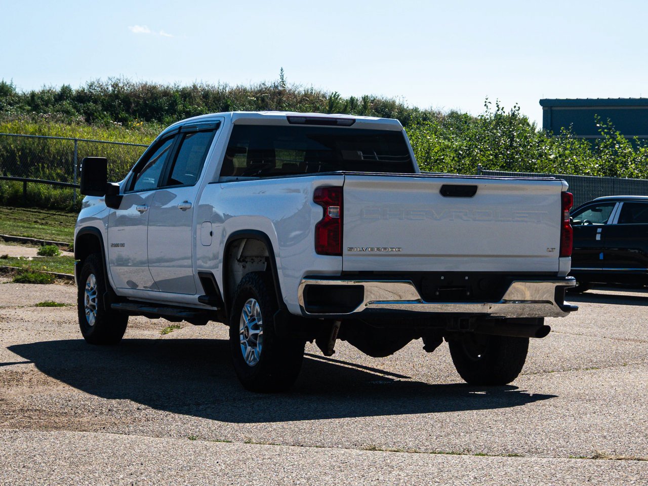 2021 Chevrolet Silverado 2500HD 4WD Crew Cab 159 LT White Sherwood Park - photo #11