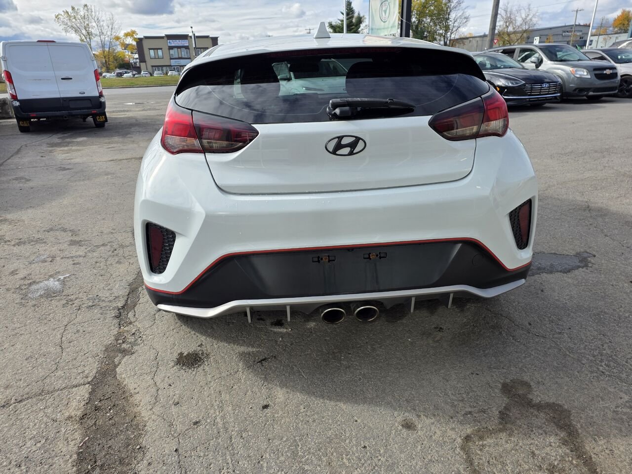 2019 Hyundai Veloster White  - photo #4