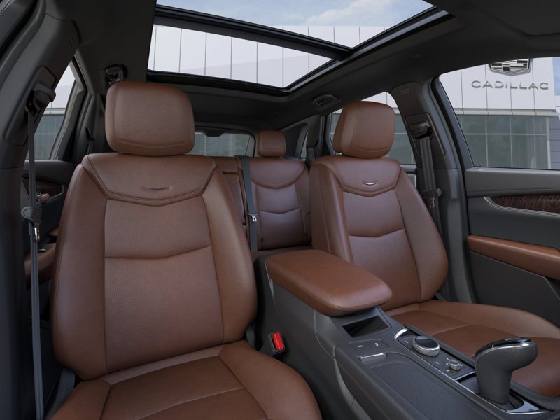 CADILLAC XT5 Traction intégrale, 4 portes Sport 2026 Noir stellaire métallisé Montmagny - photo #5