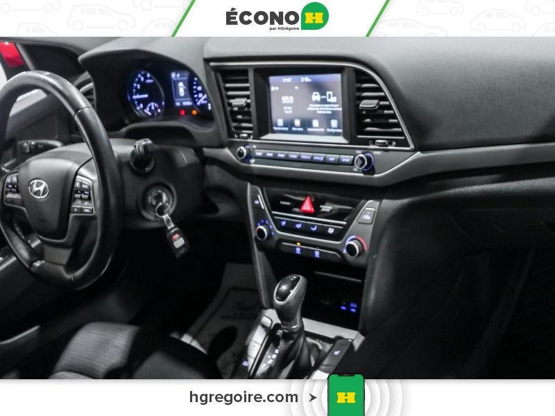 Hyundai Elantra 2017 Rouge Blainville - photo #20