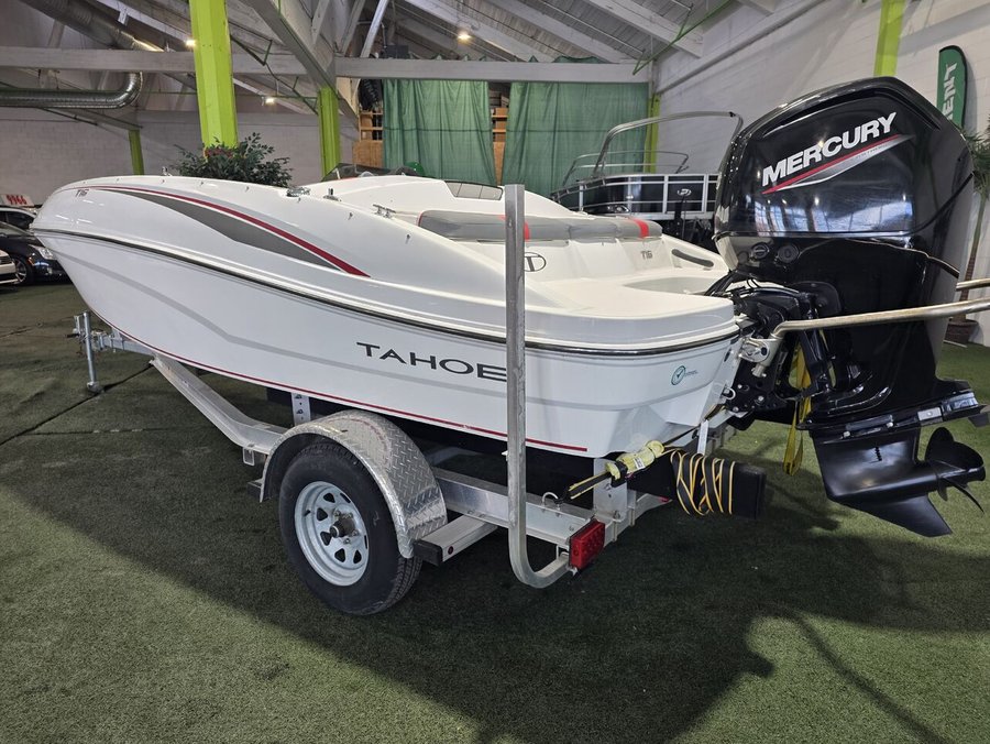2021 Tahoe T16 2021 White