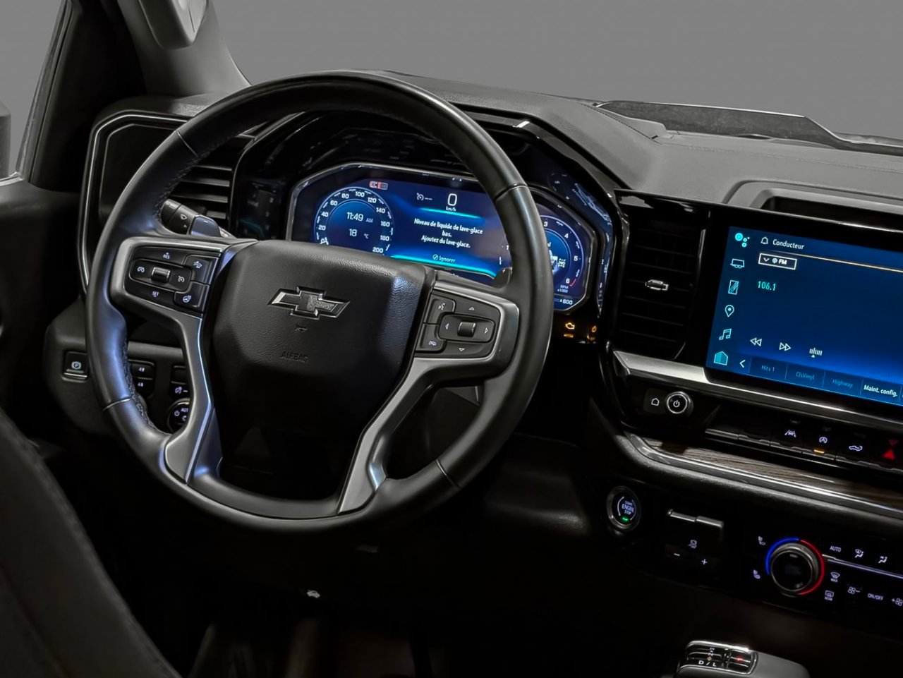 2024 Chevrolet Silverado 1500 LT Trail Boss Saint-Eustache - photo #11