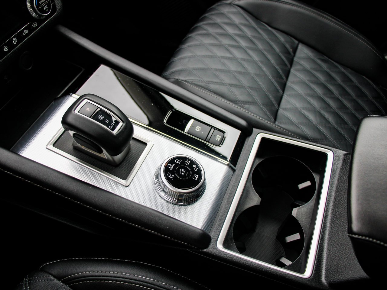 2024 Mitsubishi Outlander GT S-AWC Blue Sherwood Park - photo #25