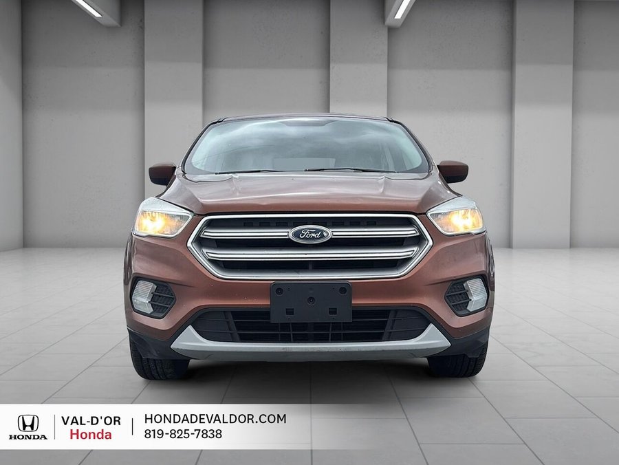 Ford Escape 4 portes SE, Traction avant 2017 2017 Orange