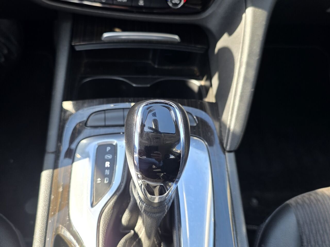 2019 Buick Regal Sportback Black  - photo #13