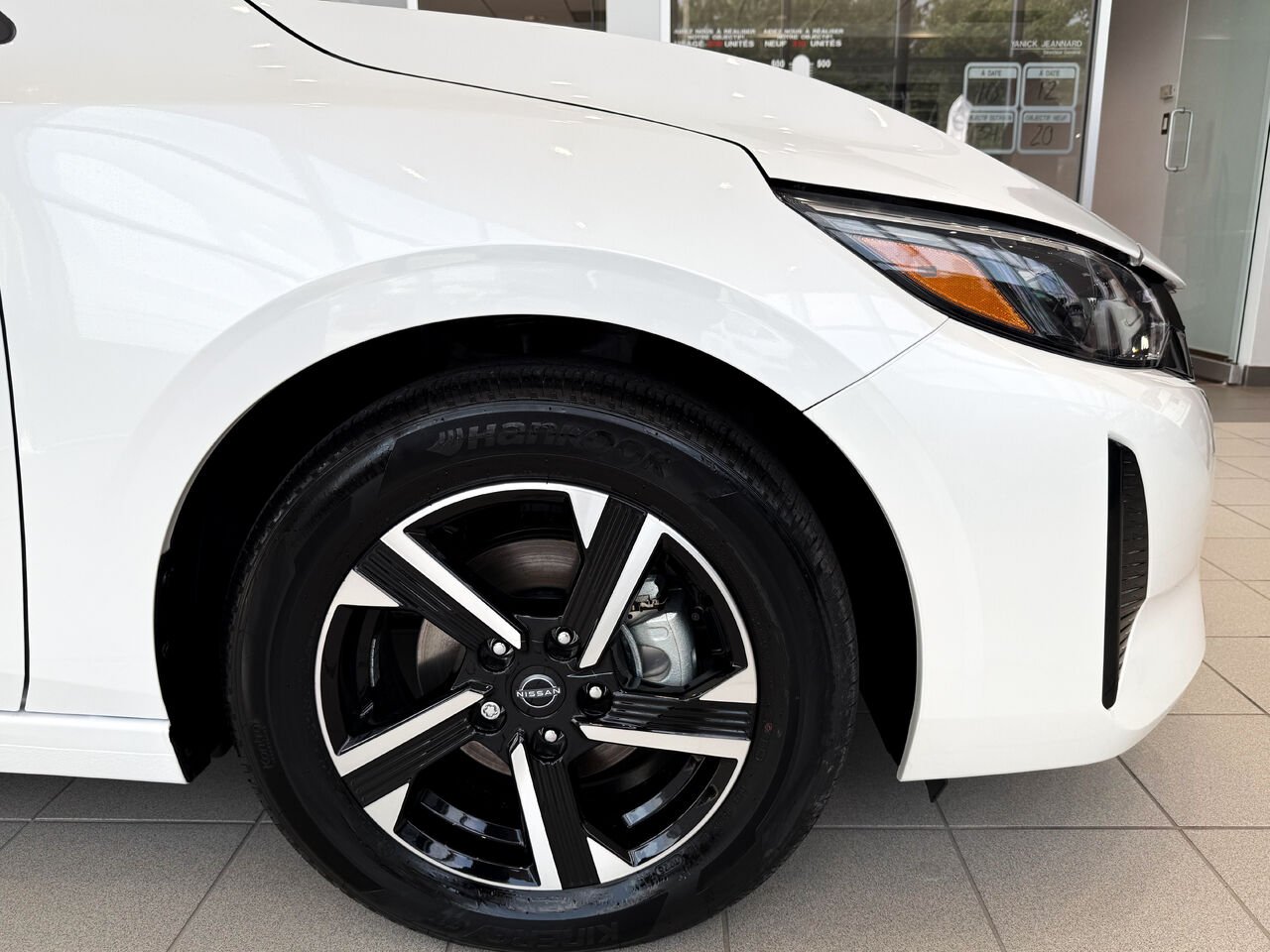 2025 Nissan Sentra SENTRA SV TOIT OUVRANT Aspen White TriCoat Châteauguay - photo #4