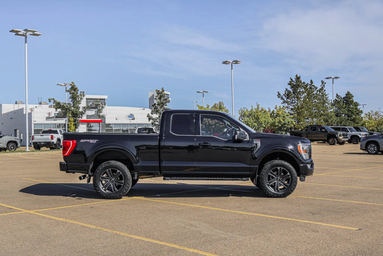 2021 Ford F-150 XLT 4WD SuperCab 6.5' Box Black Sherwood Park - photo #9