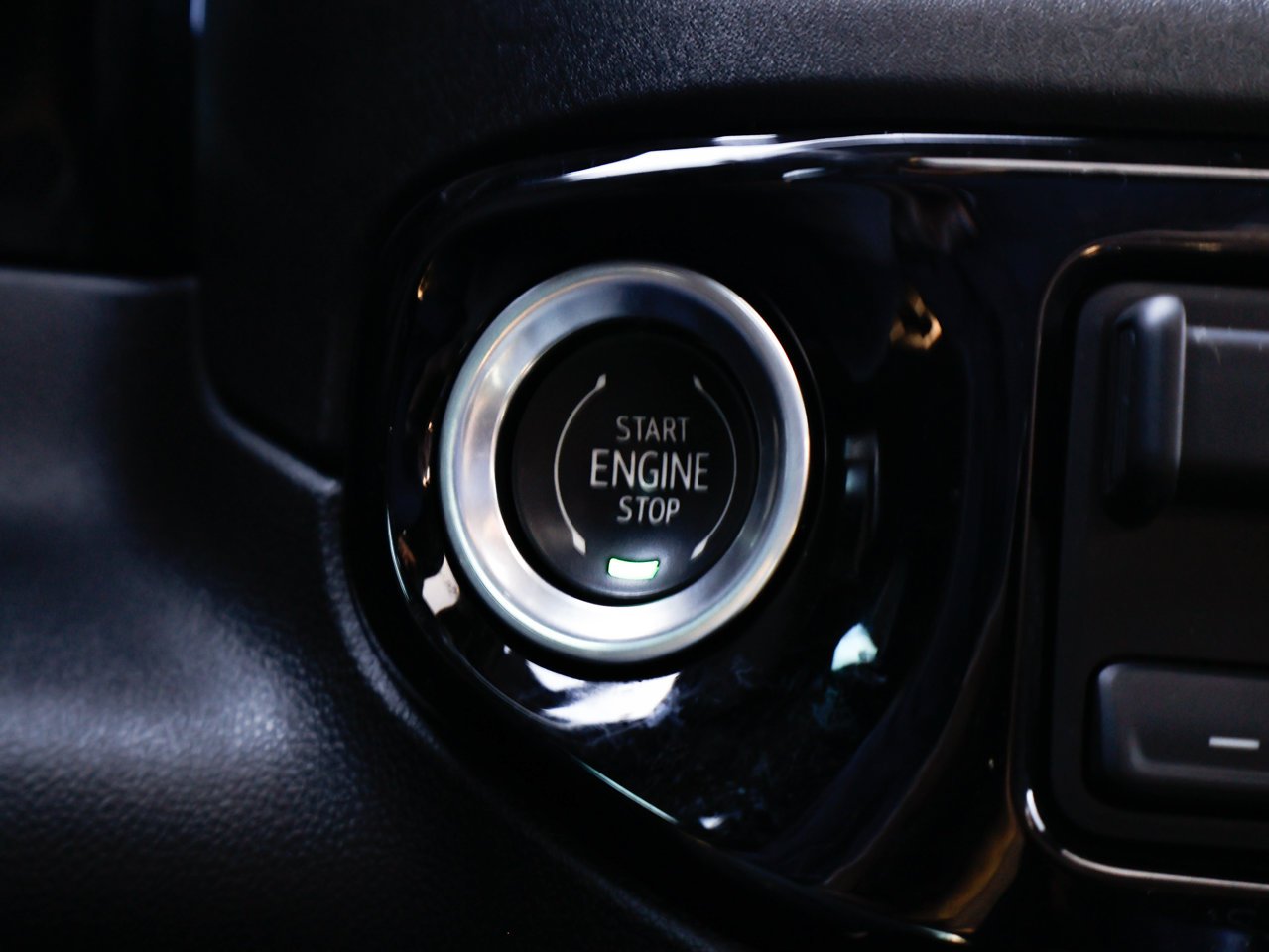 2024 Chevrolet Silverado 3500HD 4WD Crew Cab 159 High Country Black Sherwood Park - photo #23