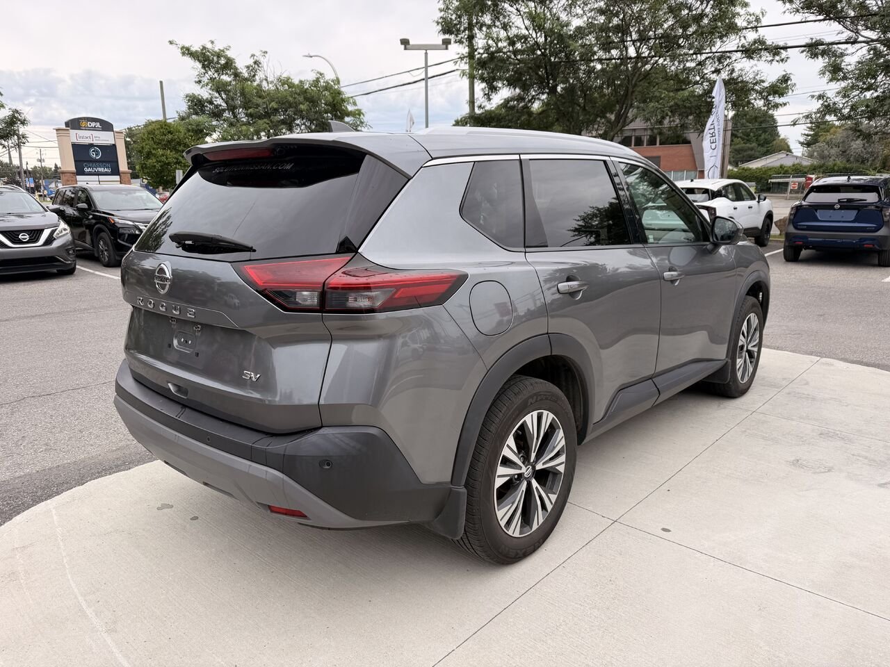 2021 Nissan Rogue SV FWD Grey Châteauguay - photo #6
