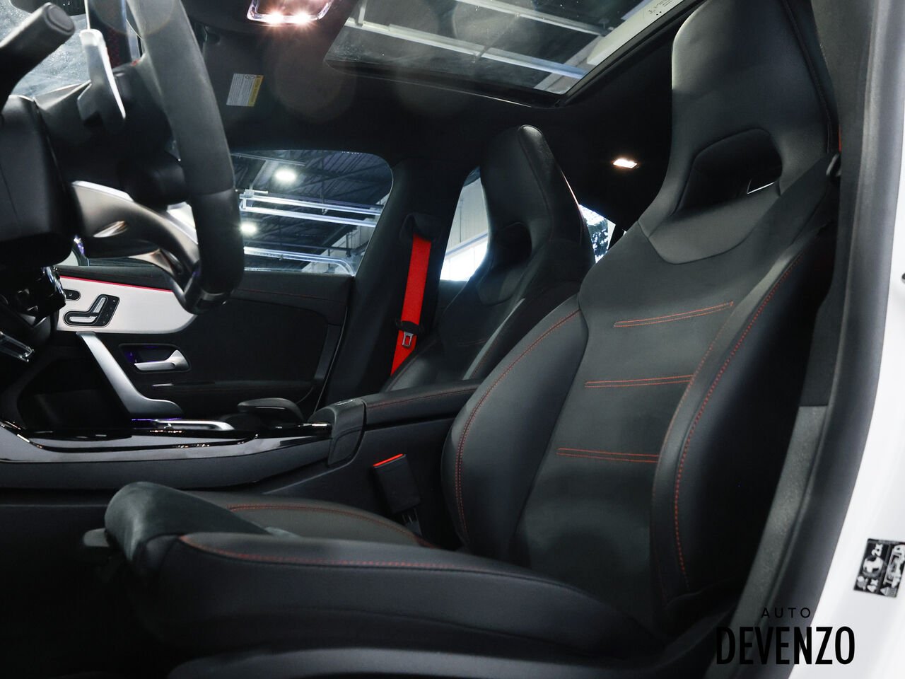 Mercedes-Benz CLA 2023 Blanc Saint-Eustache - photo #12
