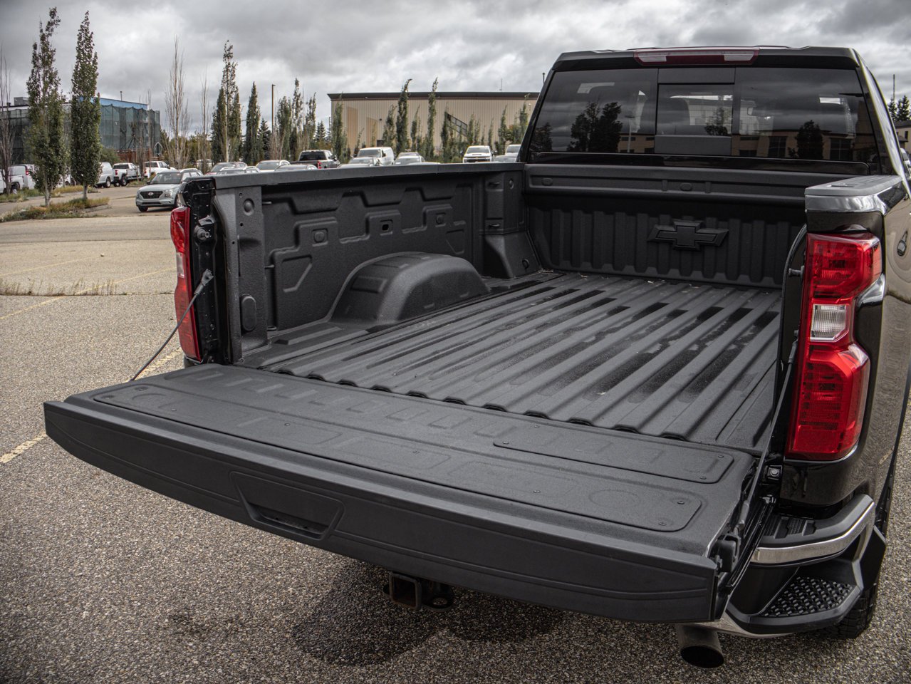 2024 Chevrolet Silverado 2500HD 4WD Crew Cab 159 LT Black Sherwood Park - photo #13
