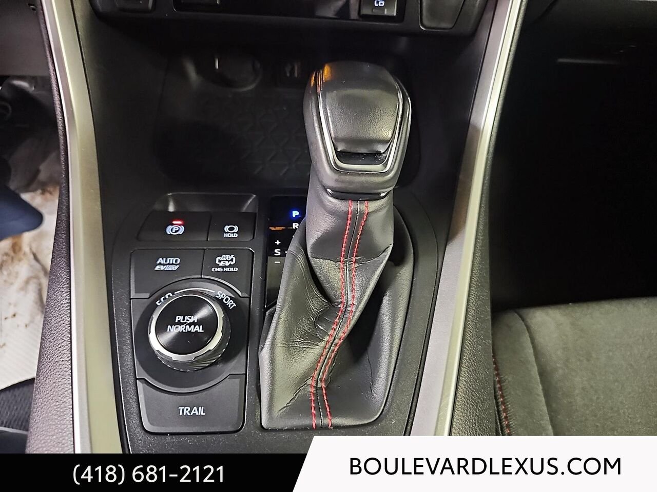 2023 Toyota RAV4 Prime (PHEV) Silver Quebec - photo #15